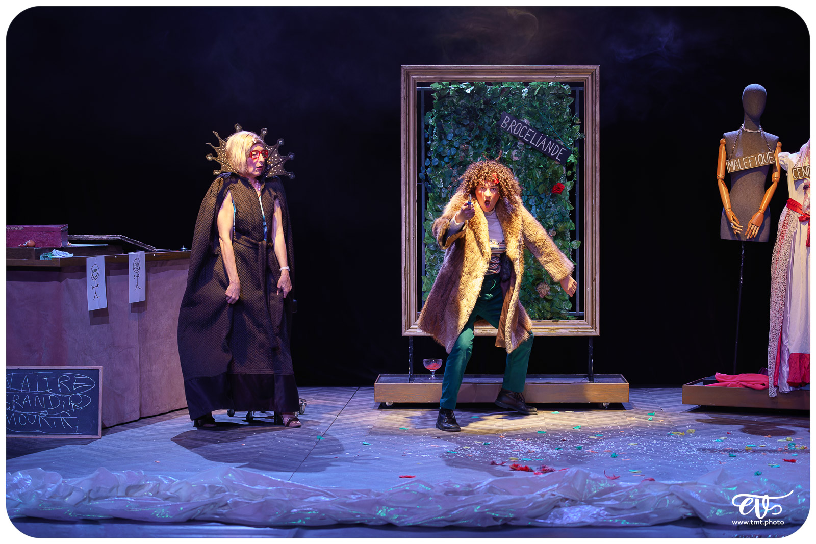 ON VOUS RACONTE DES HISTOIRES (CIE DU DÉTOUR)